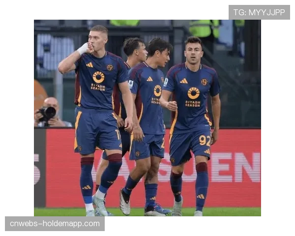 罗马对阵拉齐奥半场数据：双方累计射正3次，预期进球总和仅为0.8